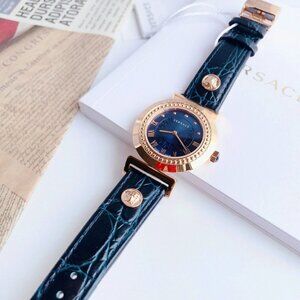 Versace | Accessories | Versace Versus Womens Medusa Tiger  display picture 3